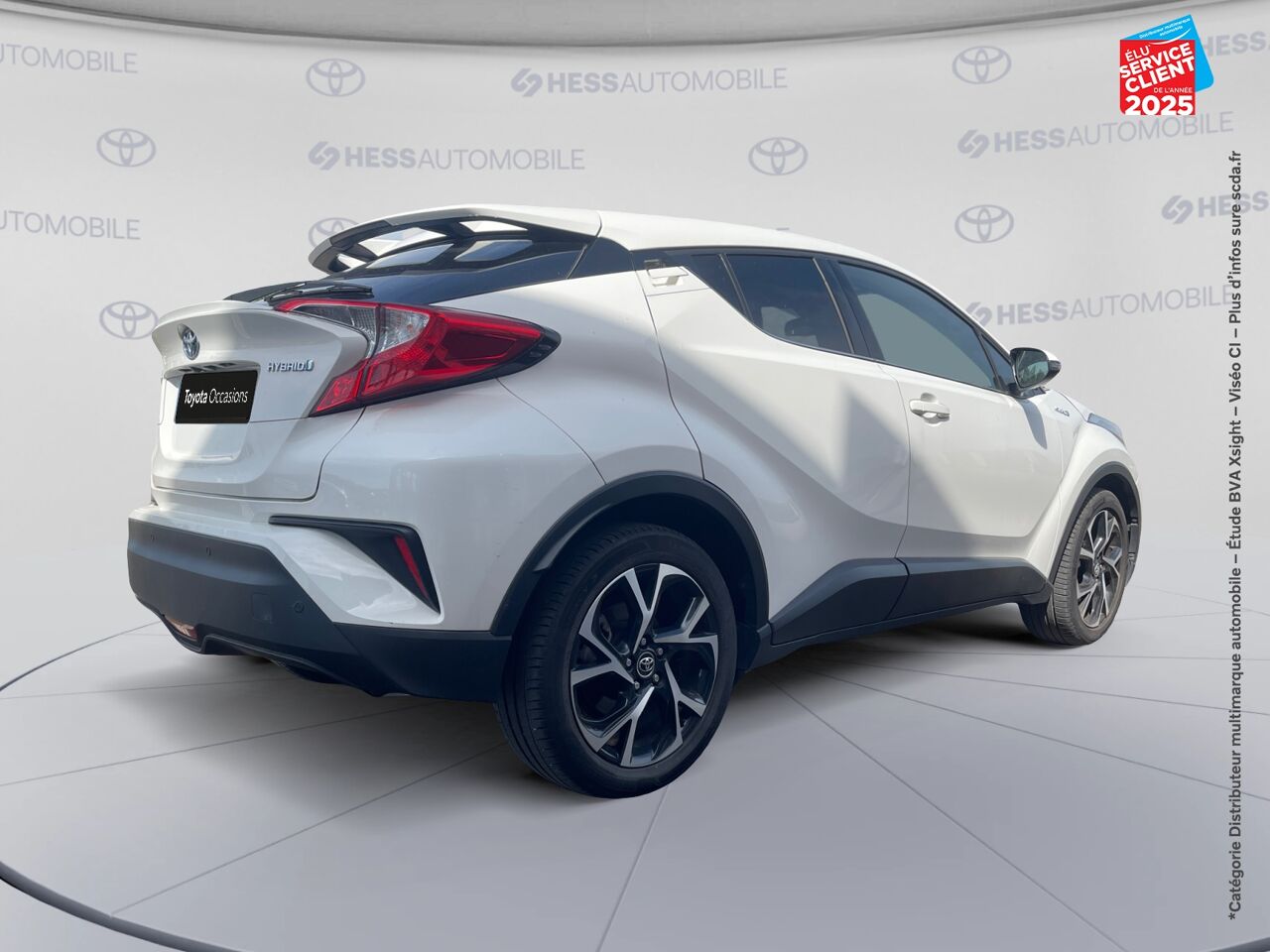 Véhicule d'occasion TOYOTA C-HR 122H EDITION 2WD E-CVT RC18 chez Toyota Saint Dizier