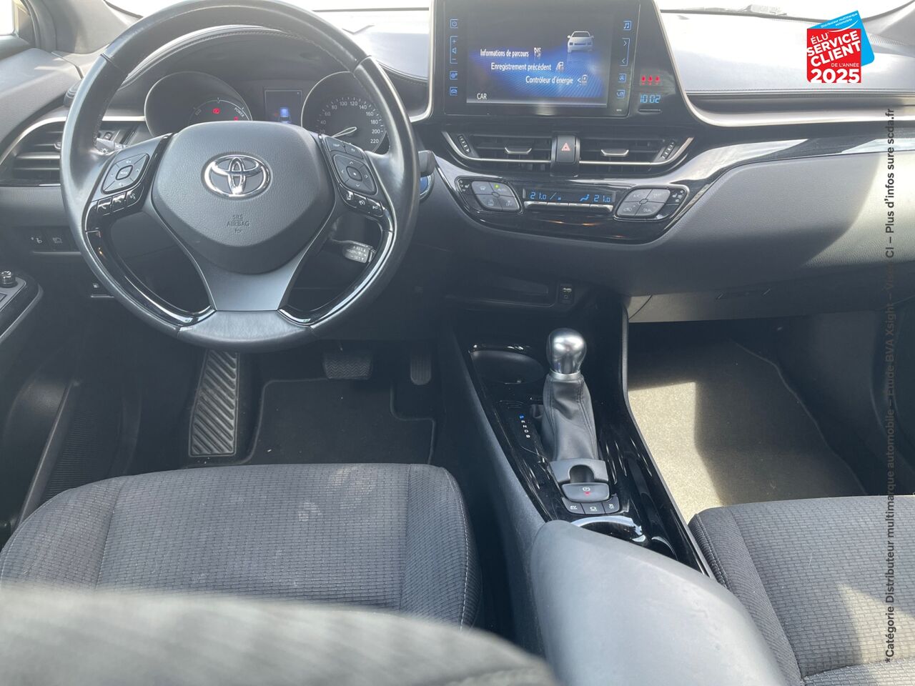 Véhicule d'occasion TOYOTA C-HR 122H EDITION 2WD E-CVT RC18 chez Toyota Saint Dizier