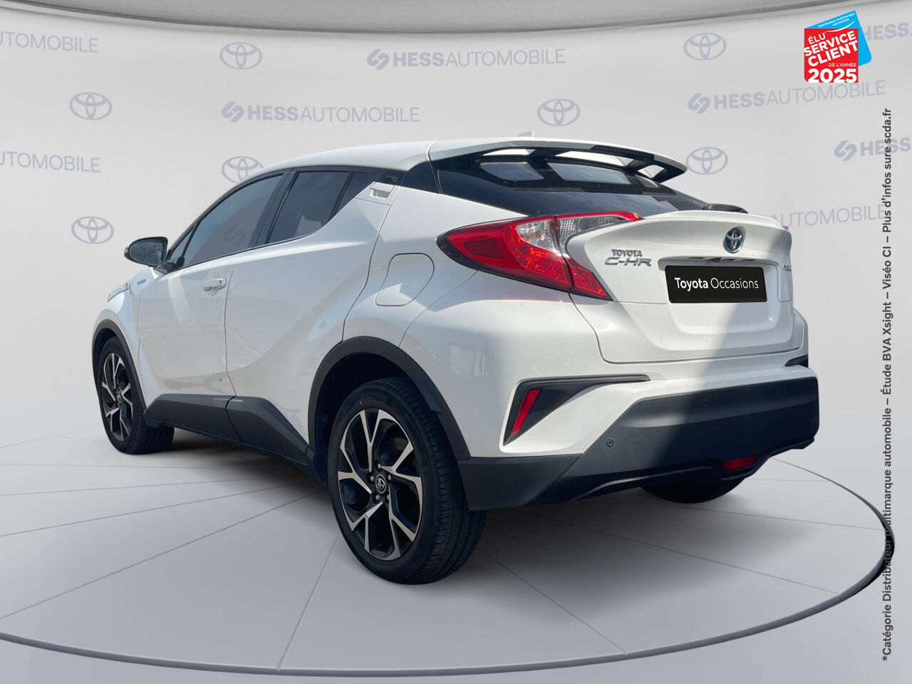 Véhicule d'occasion TOYOTA C-HR 122H EDITION 2WD E-CVT RC18 chez Toyota Saint Dizier