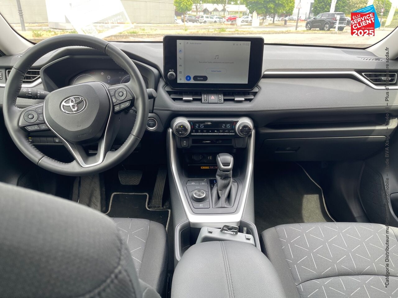 Véhicule d'occasion TOYOTA RAV4 2.5 HYBRIDE 222CH DYNAMIC AWD-I MY24 GPS CAMERA chez Toyota Thionville