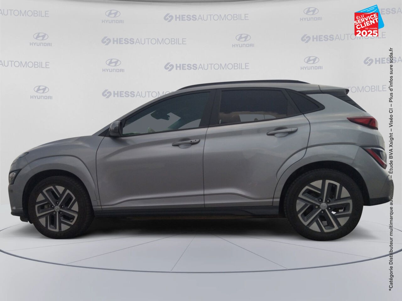 Véhicule d'occasion HYUNDAI KONA ELECTRIC 64KWH - 204CH CREATIVE SIEGES CHAUF CAMERA HUD chez Toyota Verdun