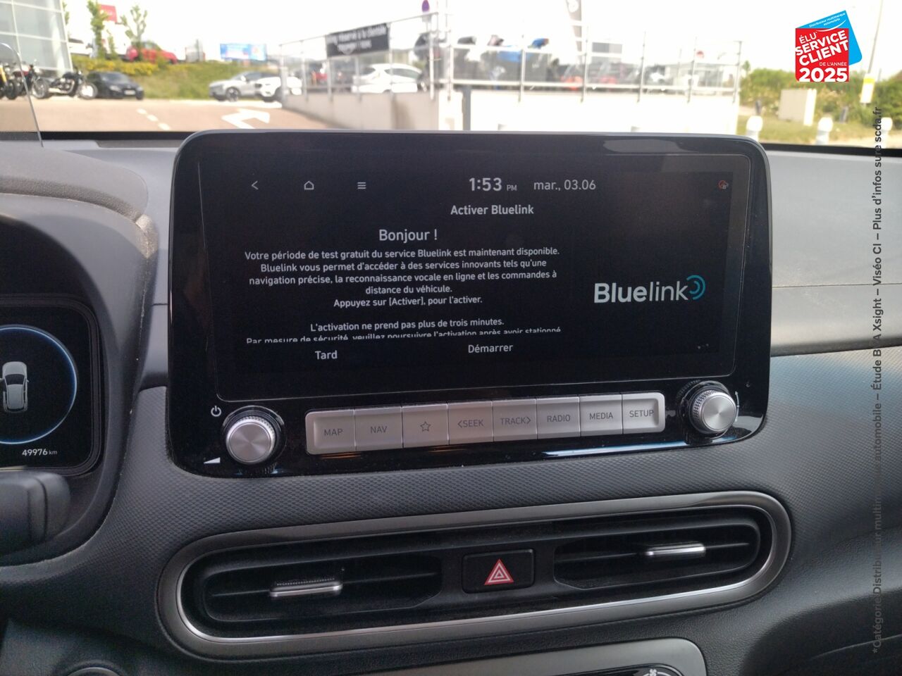 Véhicule d'occasion HYUNDAI KONA ELECTRIC 64KWH - 204CH CREATIVE SIEGES CHAUF CAMERA HUD chez Toyota Verdun