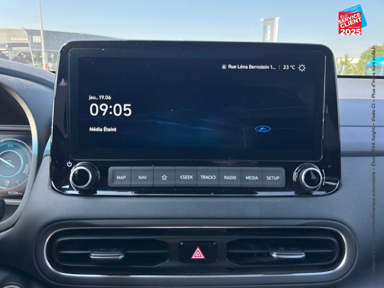 Véhicule d'occasion HYUNDAI KONA 1.6 GDI 141CH HYBRID EXECUTIVE DCT-6 CAMERA GPS HUD ATTELAGE chez Dacia Montbéliard