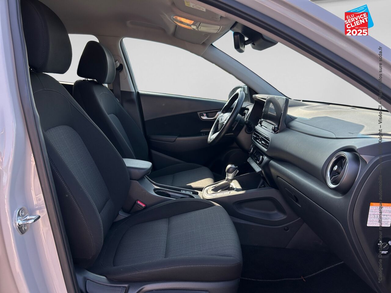 Véhicule d'occasion HYUNDAI KONA 1.6 GDI 141CH HYBRID EXECUTIVE DCT-6 CAMERA GPS HUD ATTELAGE chez Dacia Montbéliard