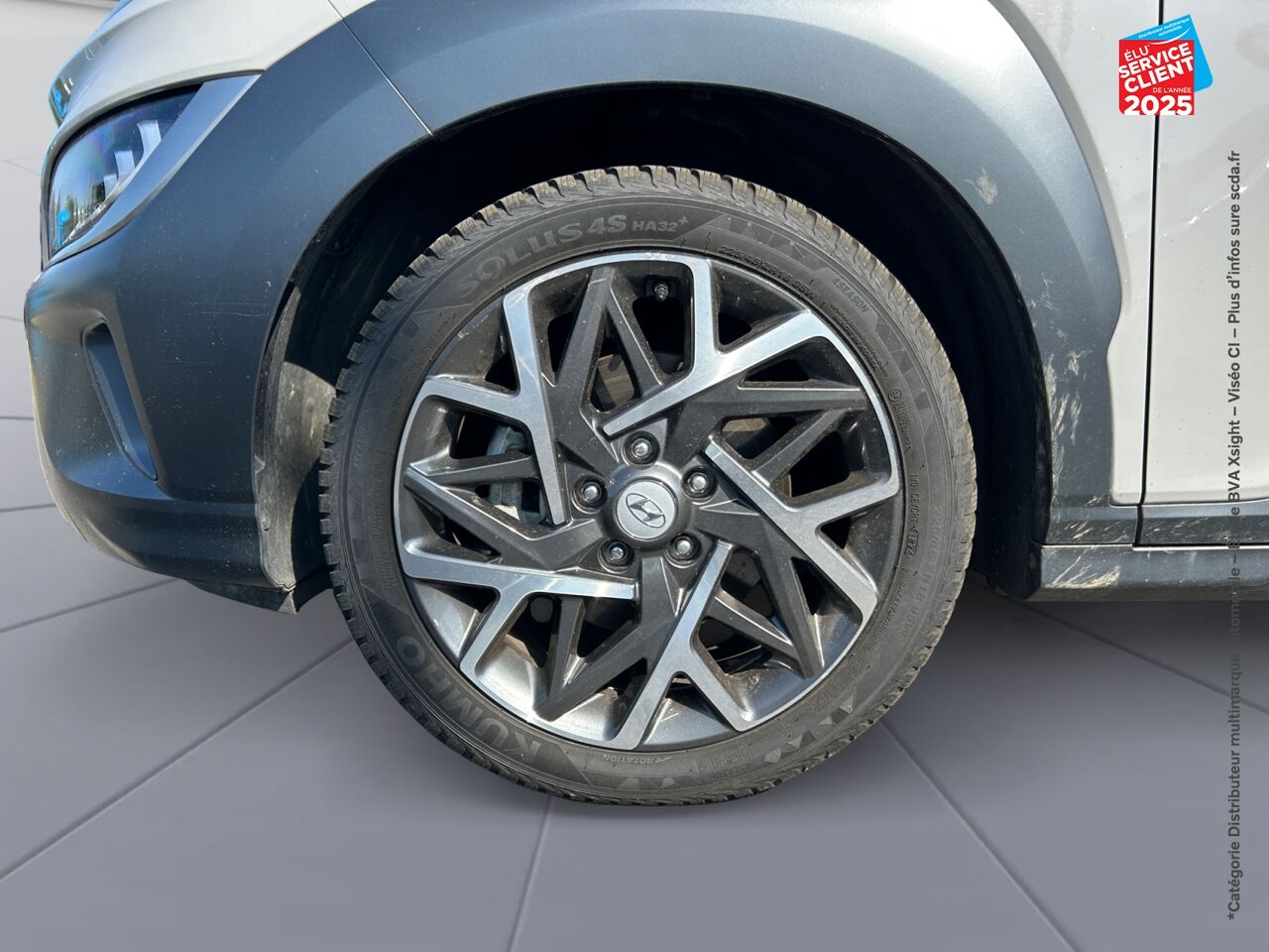 Véhicule d'occasion HYUNDAI KONA 1.6 GDI 141CH HYBRID EXECUTIVE DCT-6 CAMERA GPS HUD ATTELAGE chez Dacia Montbéliard