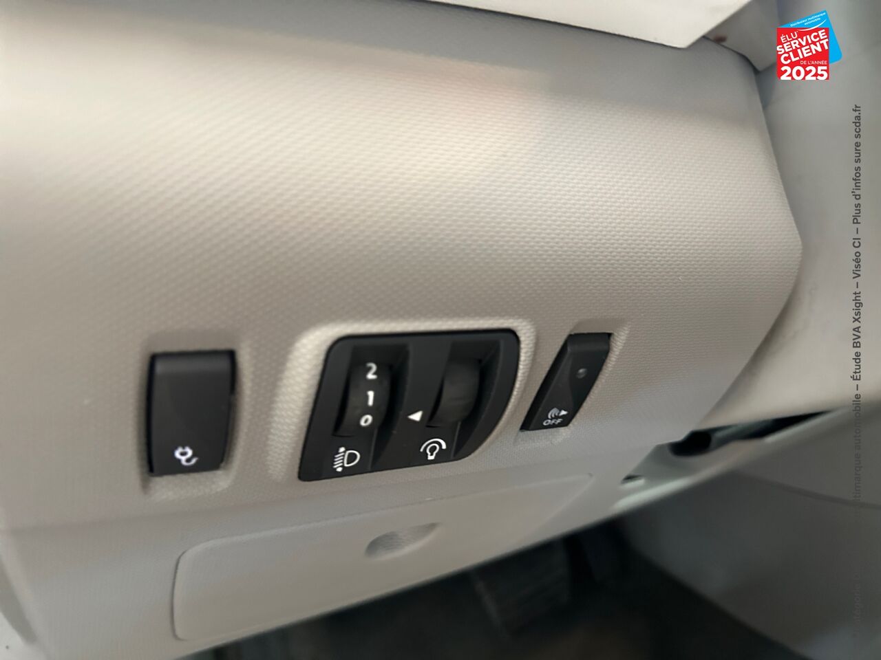 Véhicule d'occasion RENAULT ZOE LIFE CHARGE NORMALE R90 MY19 chez Renault Colmar
