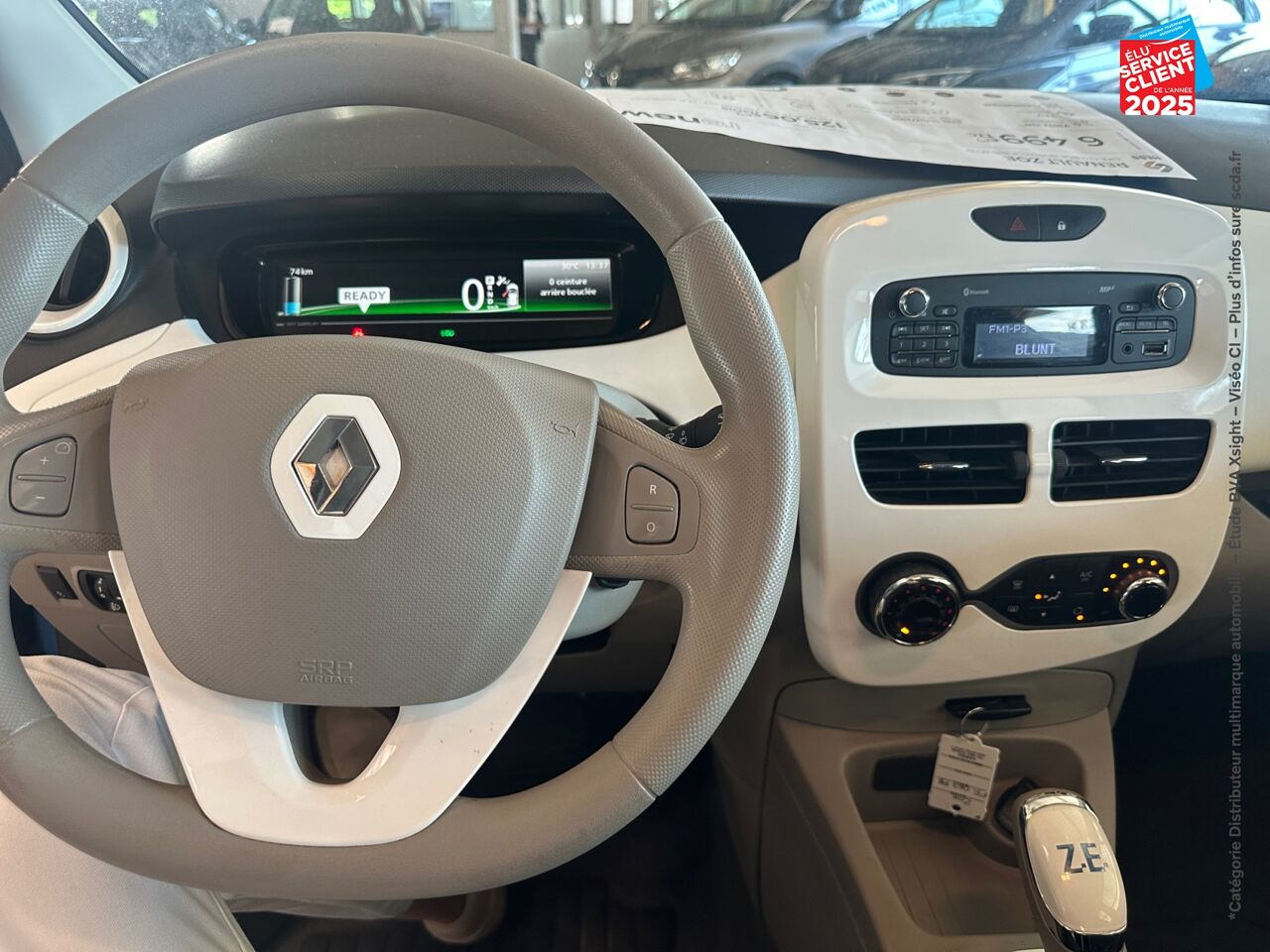 Véhicule d'occasion RENAULT ZOE LIFE CHARGE NORMALE R90 MY19 chez Renault Colmar