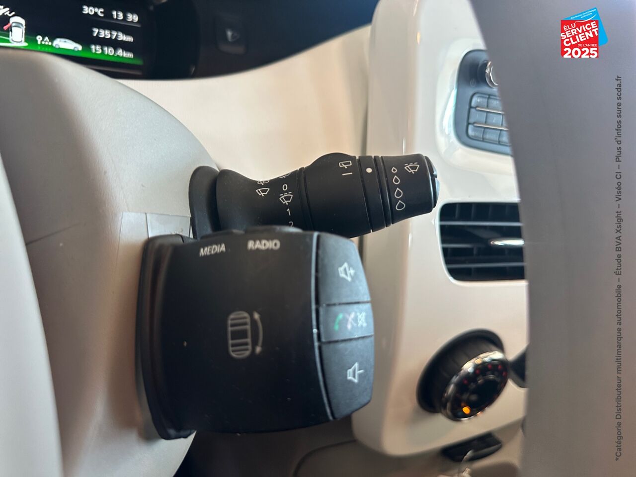Véhicule d'occasion RENAULT ZOE LIFE CHARGE NORMALE R90 MY19 chez Renault Colmar