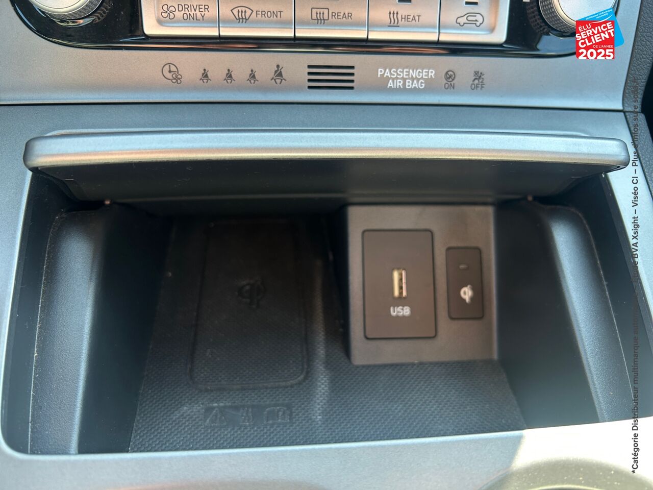 Véhicule d'occasion HYUNDAI KONA ELECTRIC 64KWH - 204CH CREATIVE CAMERA chez Renault Saint-Louis