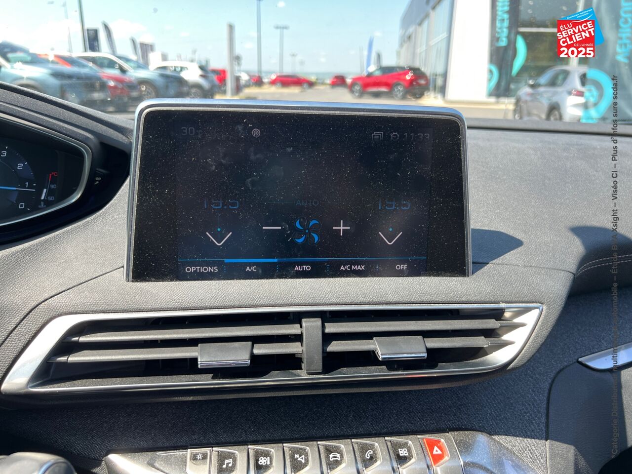 Véhicule d'occasion PEUGEOT 3008 1.6 THP 165CH GT LINE S/S EAT6 TOUVRANT CAMERA CARPLAY chez Fiat Besançon