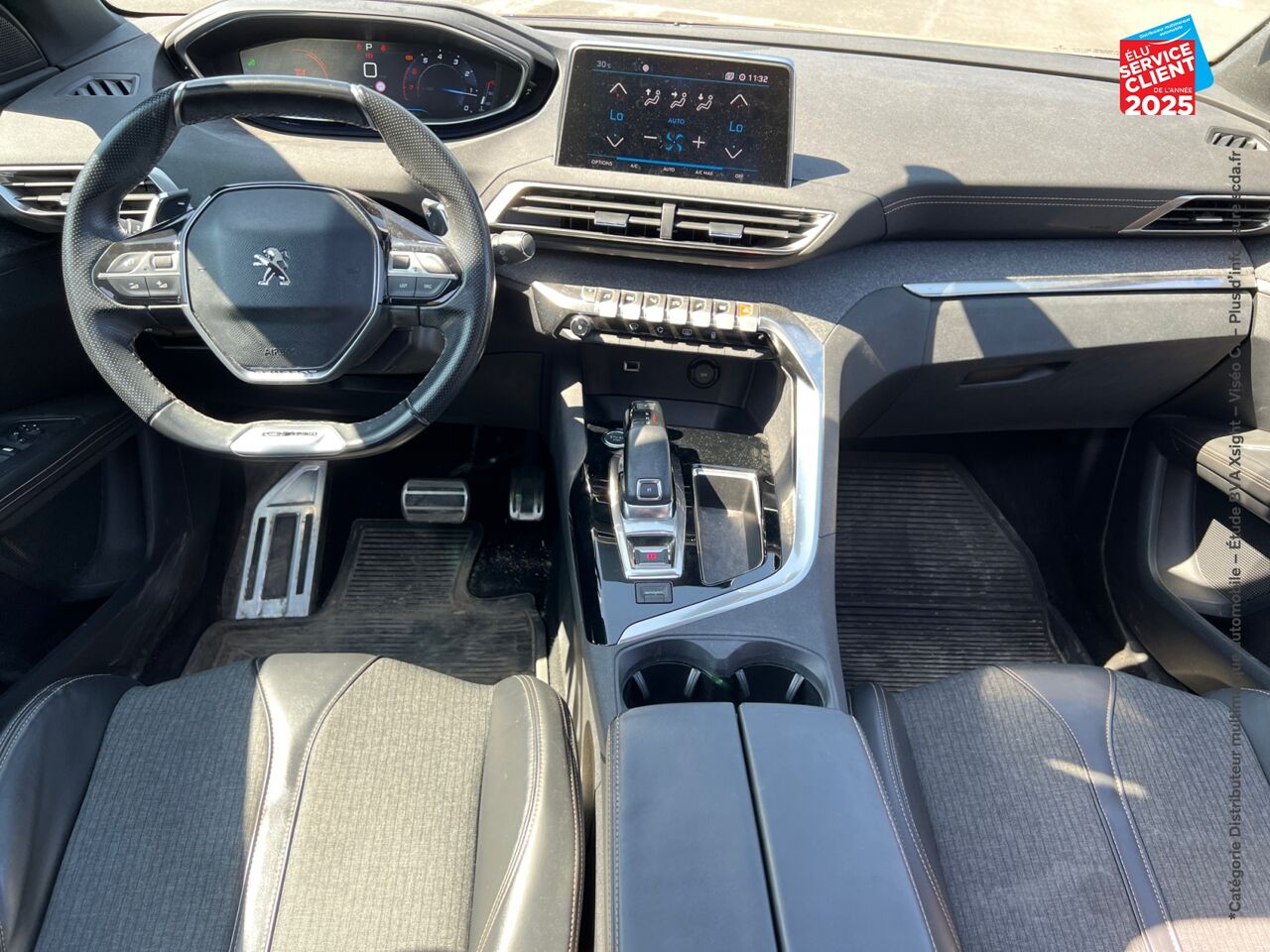 Véhicule d'occasion PEUGEOT 3008 1.6 THP 165CH GT LINE S/S EAT6 TOUVRANT CAMERA CARPLAY chez Fiat Besançon