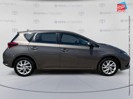 TOYOTA AURIS HSD 136H...