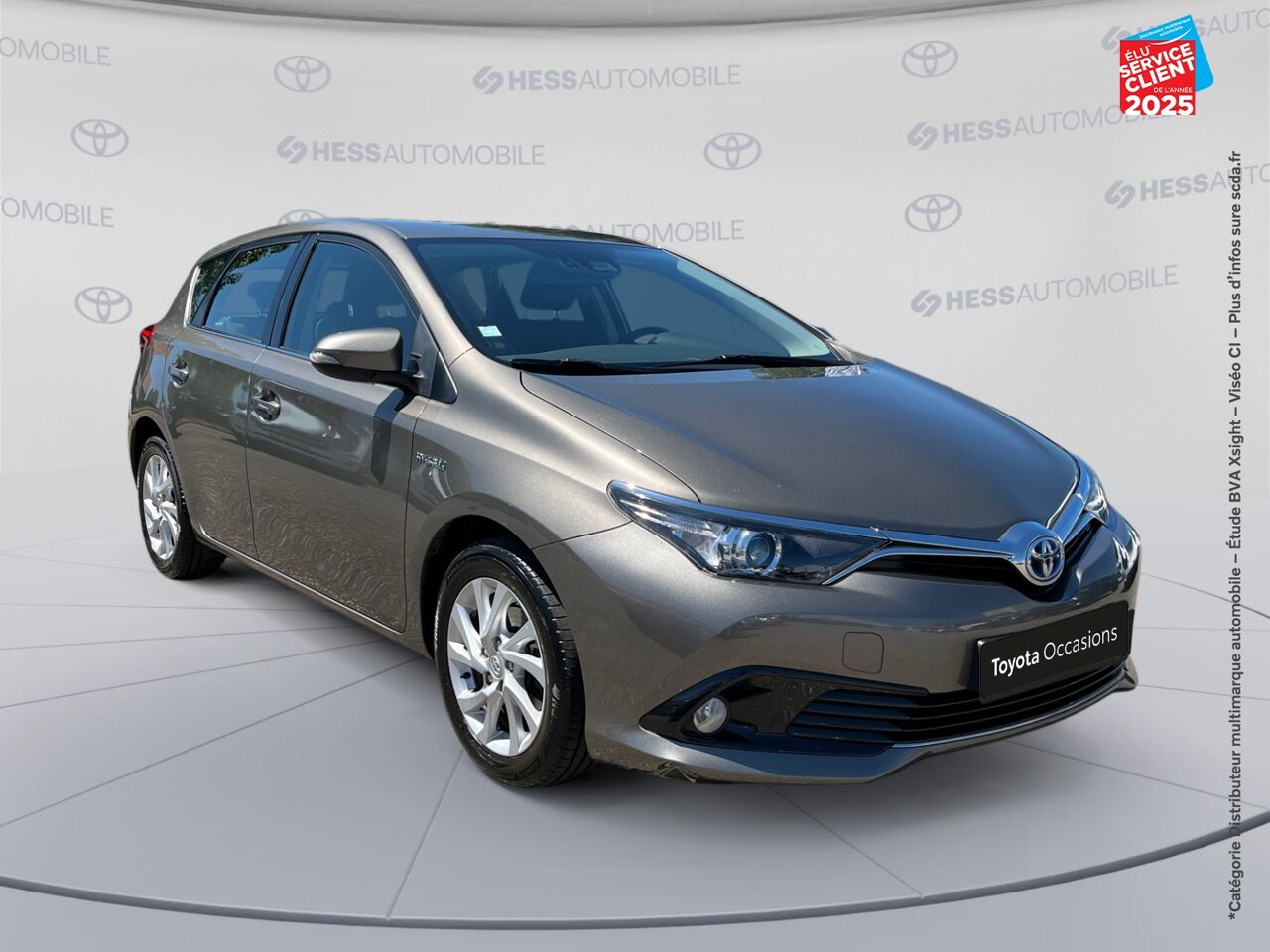 Véhicule d'occasion TOYOTA AURIS HSD 136H DYNAMIC CAMERA chez Toyota Saint Dizier