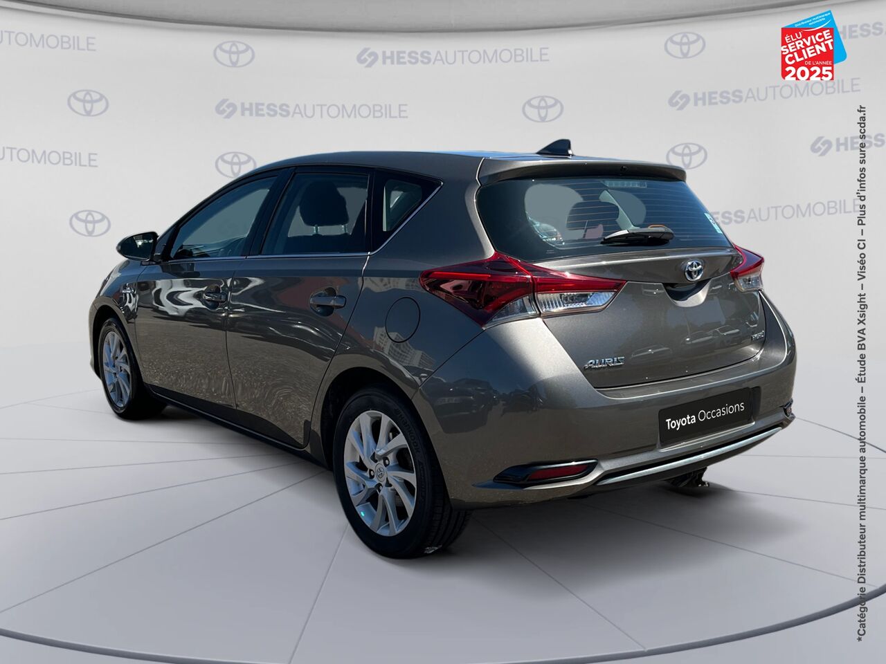 Véhicule d'occasion TOYOTA AURIS HSD 136H DYNAMIC CAMERA chez Toyota Saint Dizier