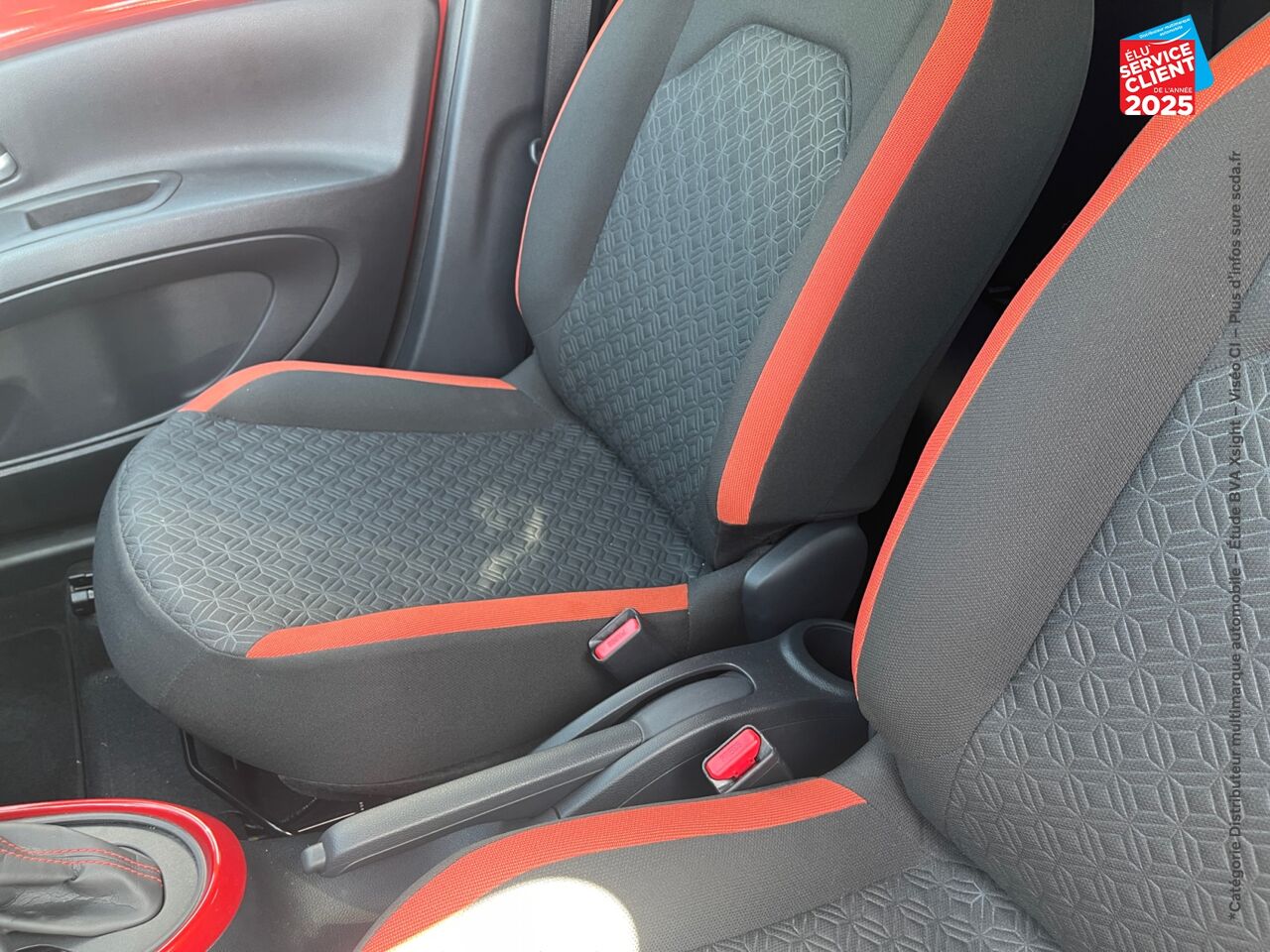 Véhicule d'occasion TOYOTA AYGO X 1.0 VVT-I 72CH DESIGN S-CVT MY23 chez Toyota Saint Dizier