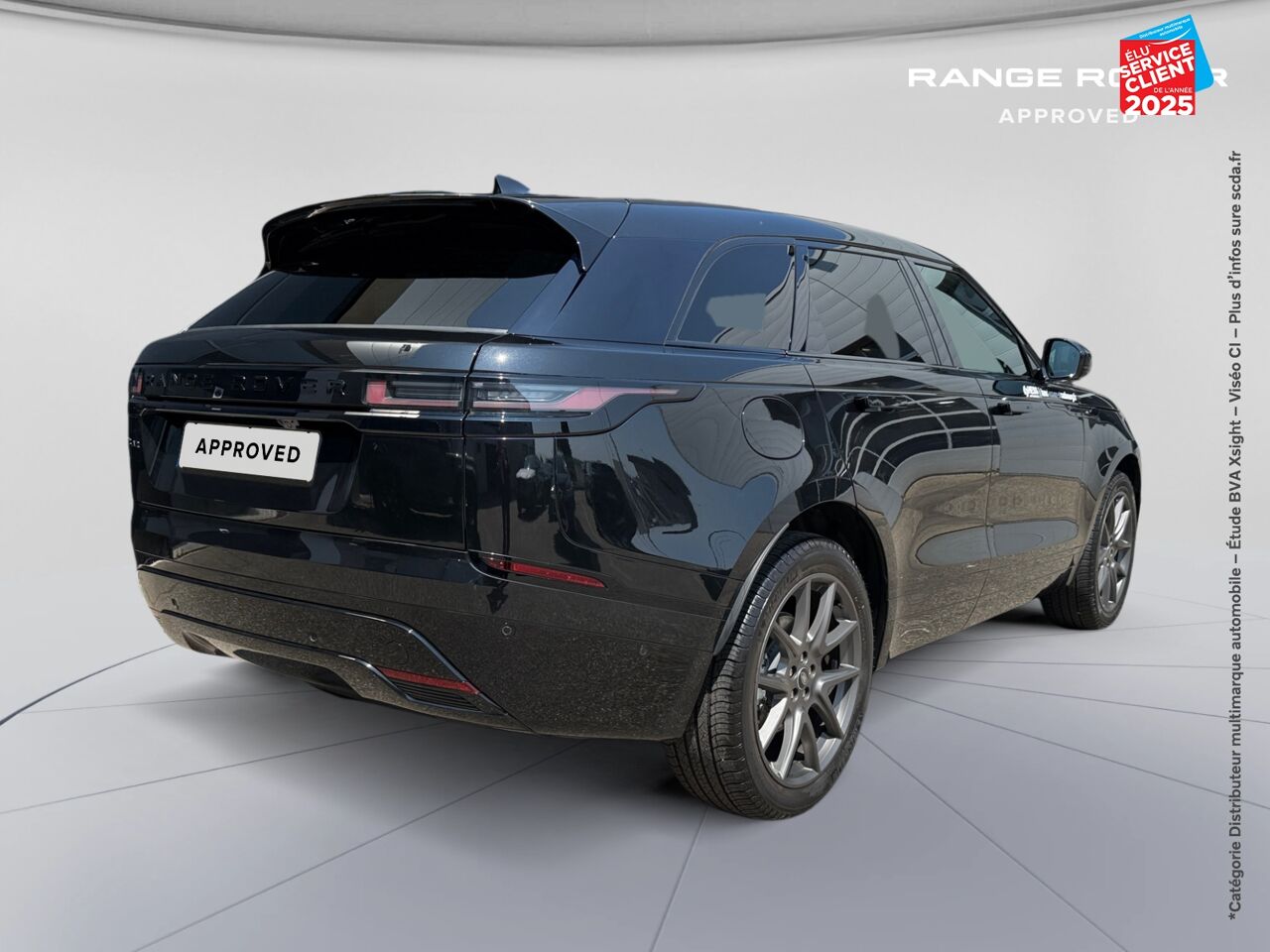 Véhicule d'occasion LAND-ROVER RANGE ROVER VELAR 2.0 P400E 404CH PHEV DYNAMIC SE AWD BVA chez Volvo Metz