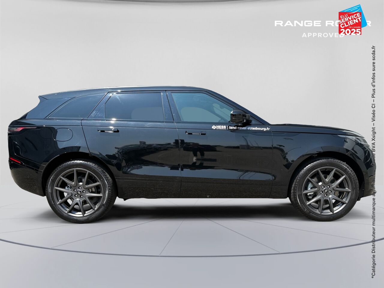 Véhicule d'occasion LAND-ROVER RANGE ROVER VELAR 2.0 P400E 404CH PHEV DYNAMIC SE AWD BVA chez Volvo Metz