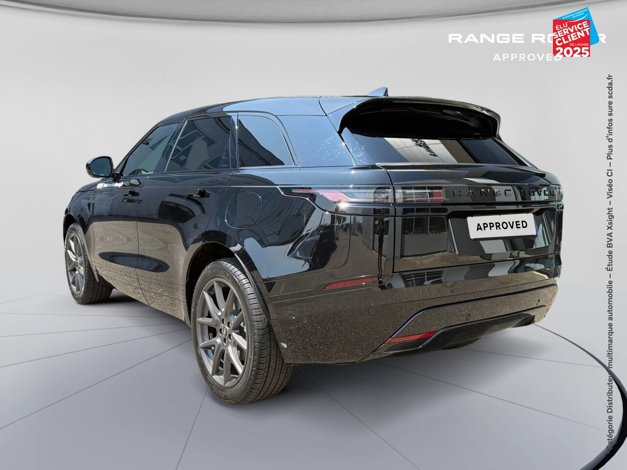 Véhicule d'occasion LAND-ROVER RANGE ROVER VELAR 2.0 P400E 404CH PHEV DYNAMIC SE AWD BVA chez Volvo Metz