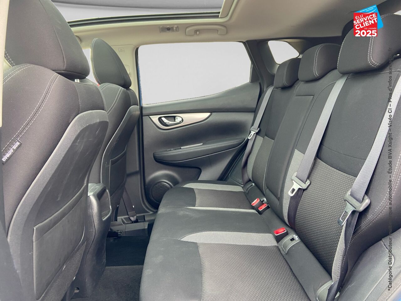 Véhicule d'occasion NISSAN QASHQAI 1.5 DCI 115CH N-CONNECTA 2019 chez Renault Saint-Louis