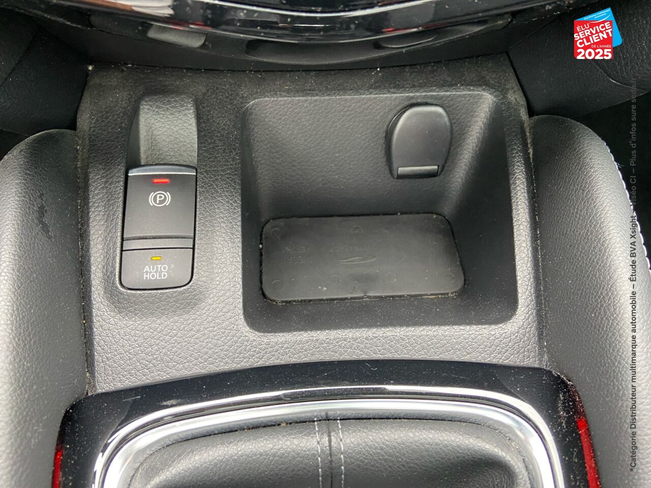 Véhicule d'occasion NISSAN QASHQAI 1.5 DCI 115CH N-CONNECTA 2019 chez Renault Saint-Louis