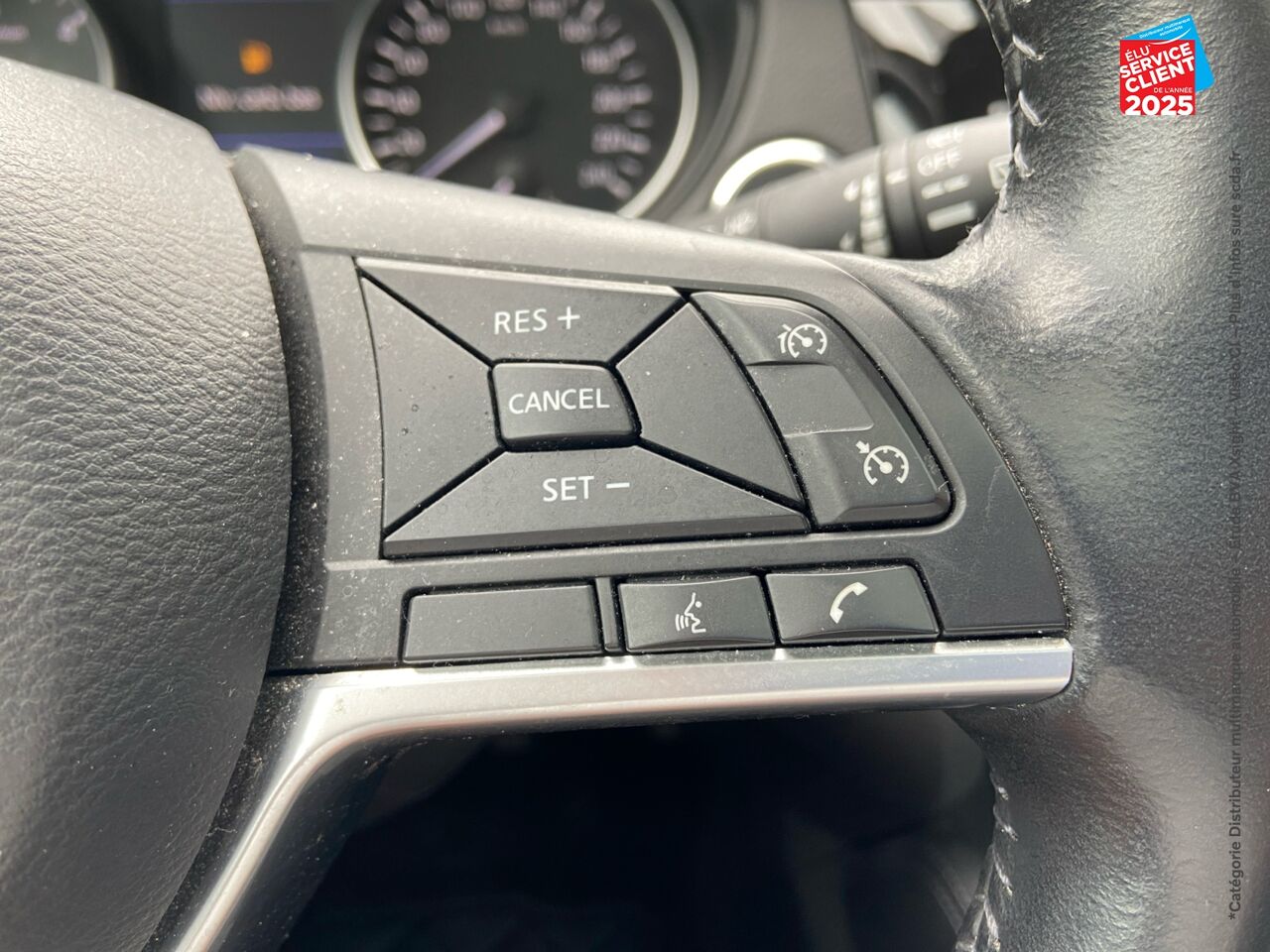 Véhicule d'occasion NISSAN QASHQAI 1.5 DCI 115CH N-CONNECTA 2019 chez Renault Saint-Louis