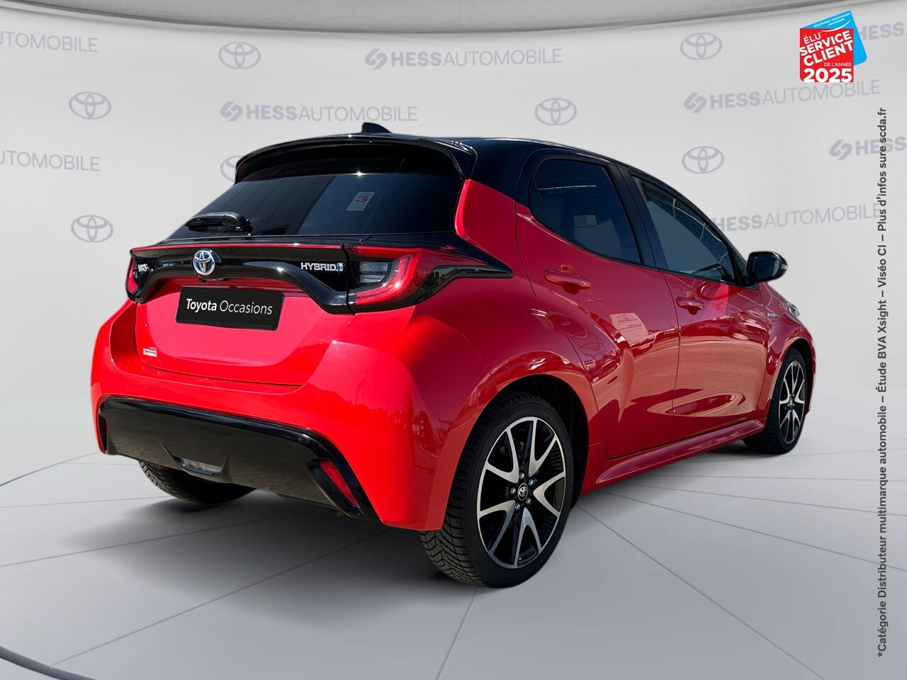 Véhicule d'occasion TOYOTA YARIS 116H PREMIERE 5P TPANO CAMERA chez Renault Saint-Louis