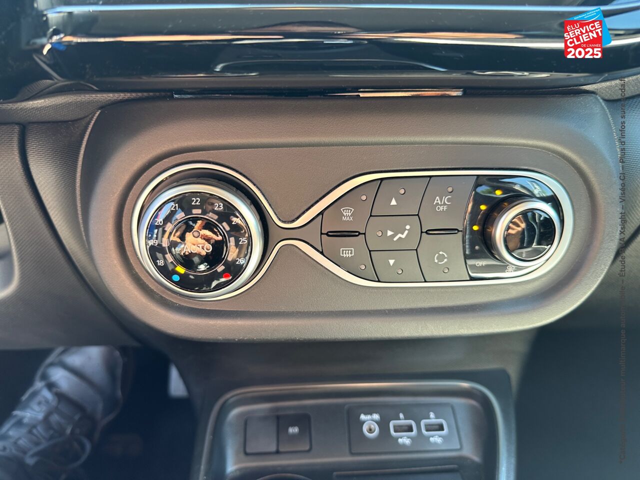 Véhicule d'occasion RENAULT TWINGO E-TECH ELECTRIC URBAN NIGHT R80 ACHAT INTEGRAL - 21MY GPS chez Opel Verdun