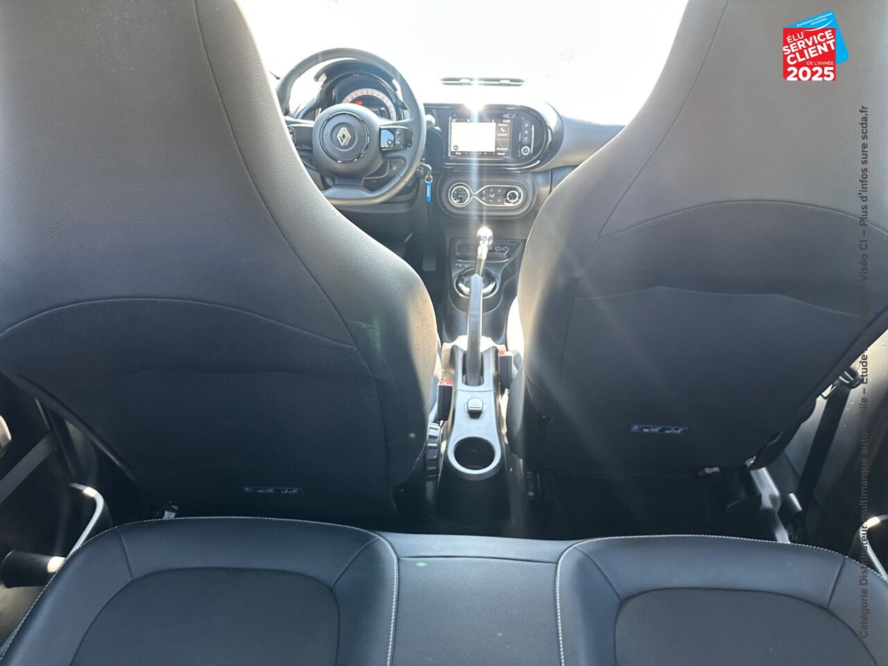 Véhicule d'occasion RENAULT TWINGO E-TECH ELECTRIC URBAN NIGHT R80 ACHAT INTEGRAL - 21MY GPS chez Opel Verdun