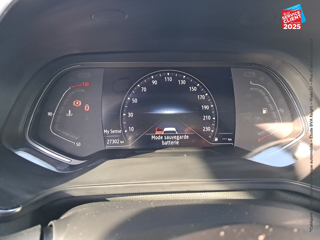 Véhicule d'occasion RENAULT CAPTUR 1.3 TCE 140CH FAP INITIALE PARIS EDC -21B chez Renault Colmar