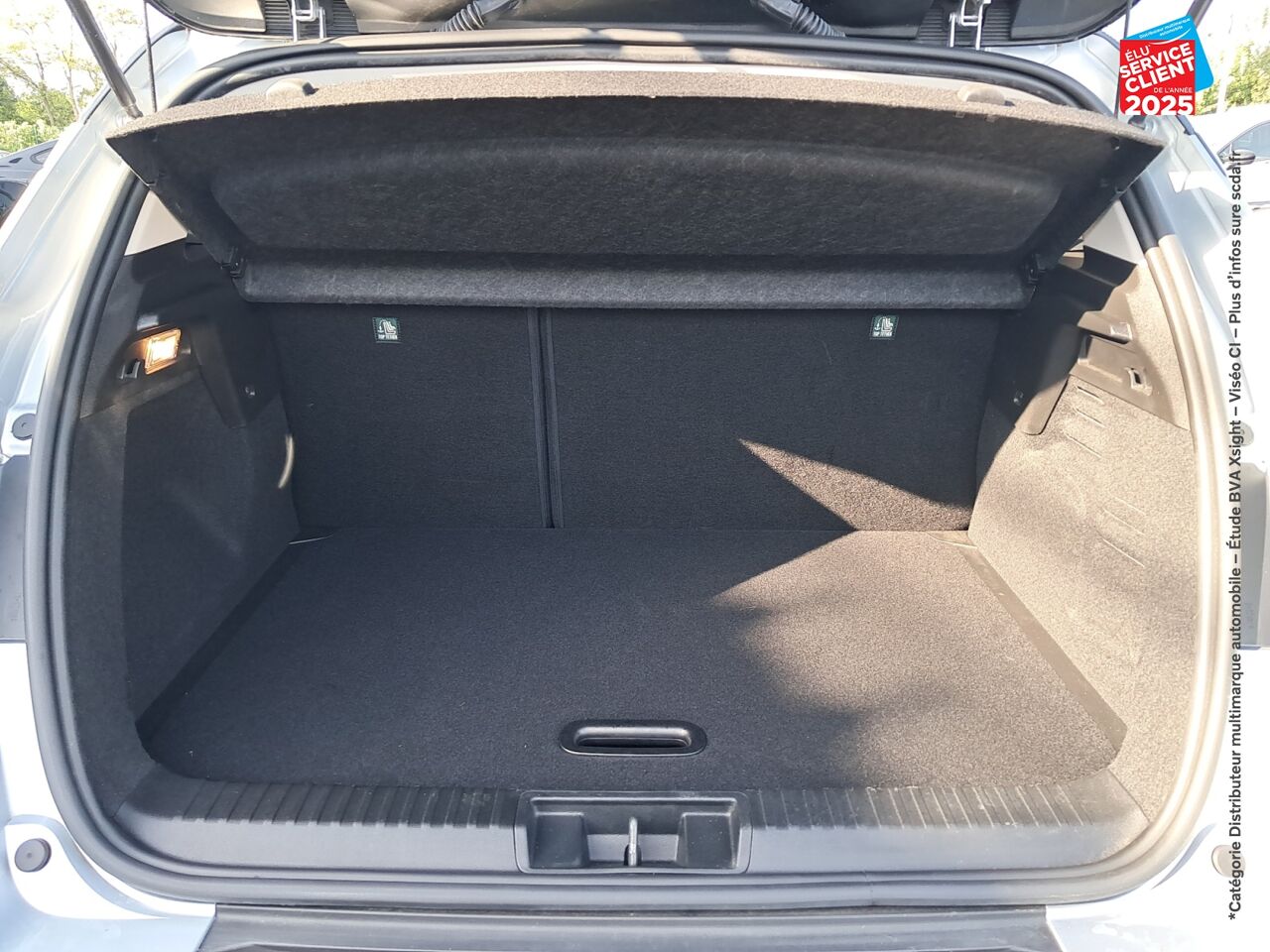 Véhicule d'occasion RENAULT CAPTUR 1.3 TCE 140CH FAP INITIALE PARIS EDC -21B chez Renault Colmar