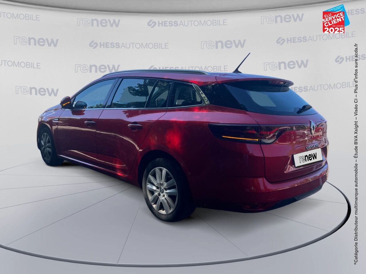 Véhicule d'occasion RENAULT MEGANE ESTATE 1.5 BLUE DCI 115CH INTENS RADAR AV/AR GPS chez Renault Saint-Louis