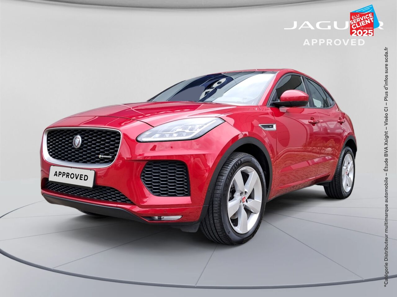 Véhicule d'occasion JAGUAR E-PACE 2.0D 180CH R-DYNAMIC SE AWD BVA9 chez BMW Dole