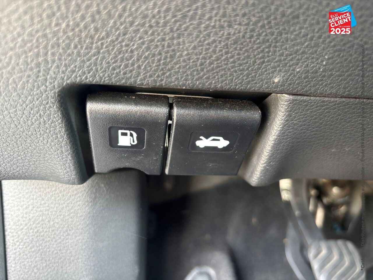 Véhicule d'occasion NISSAN QASHQAI 1.2 DIG-T 115CH N-CONNECTA chez Renault Saint-Louis