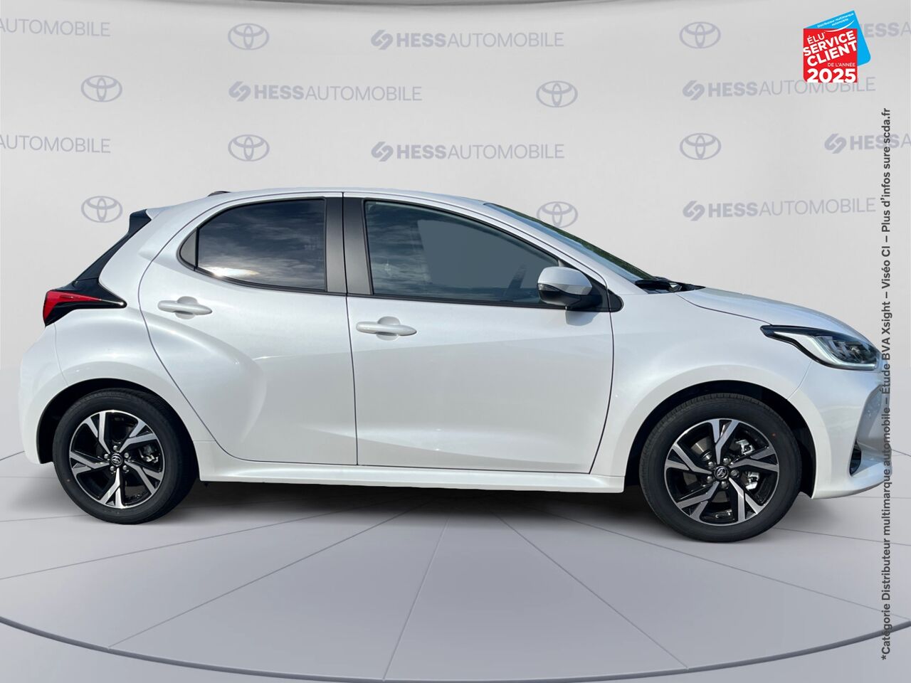 Véhicule d'occasion TOYOTA YARIS 116H DESIGN 5P MY25 chez Opel Saint-Dizier