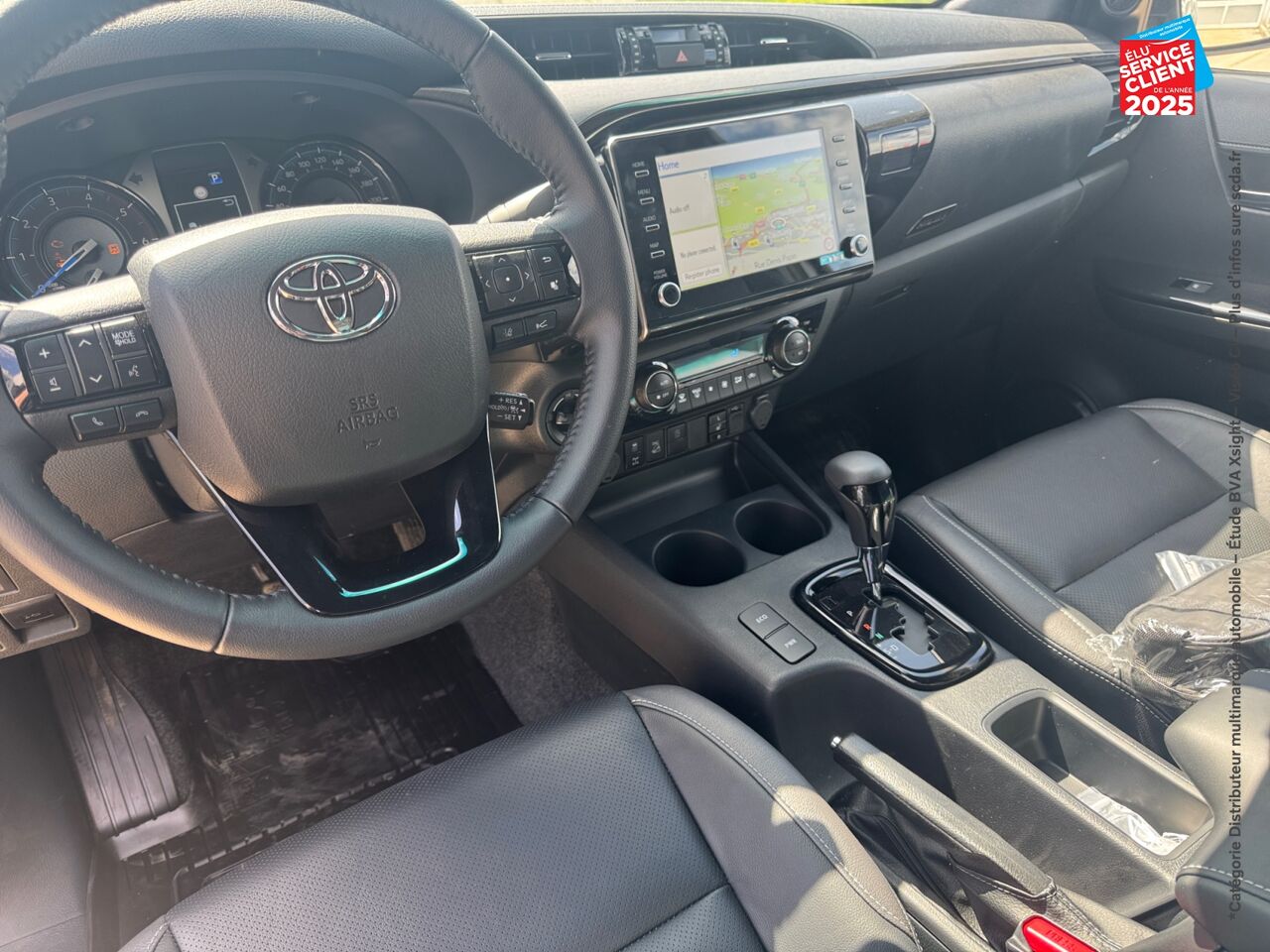 Véhicule d'occasion TOYOTA HILUX 2.8 D-4D X-TRA CABINE INVINCIBLE 4WD BVA RC23 chez Dacia Mulhouse