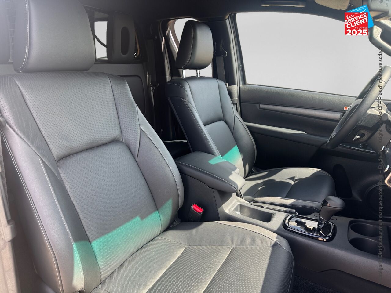Véhicule d'occasion TOYOTA HILUX 2.8 D-4D X-TRA CABINE INVINCIBLE 4WD BVA RC23 chez Dacia Mulhouse