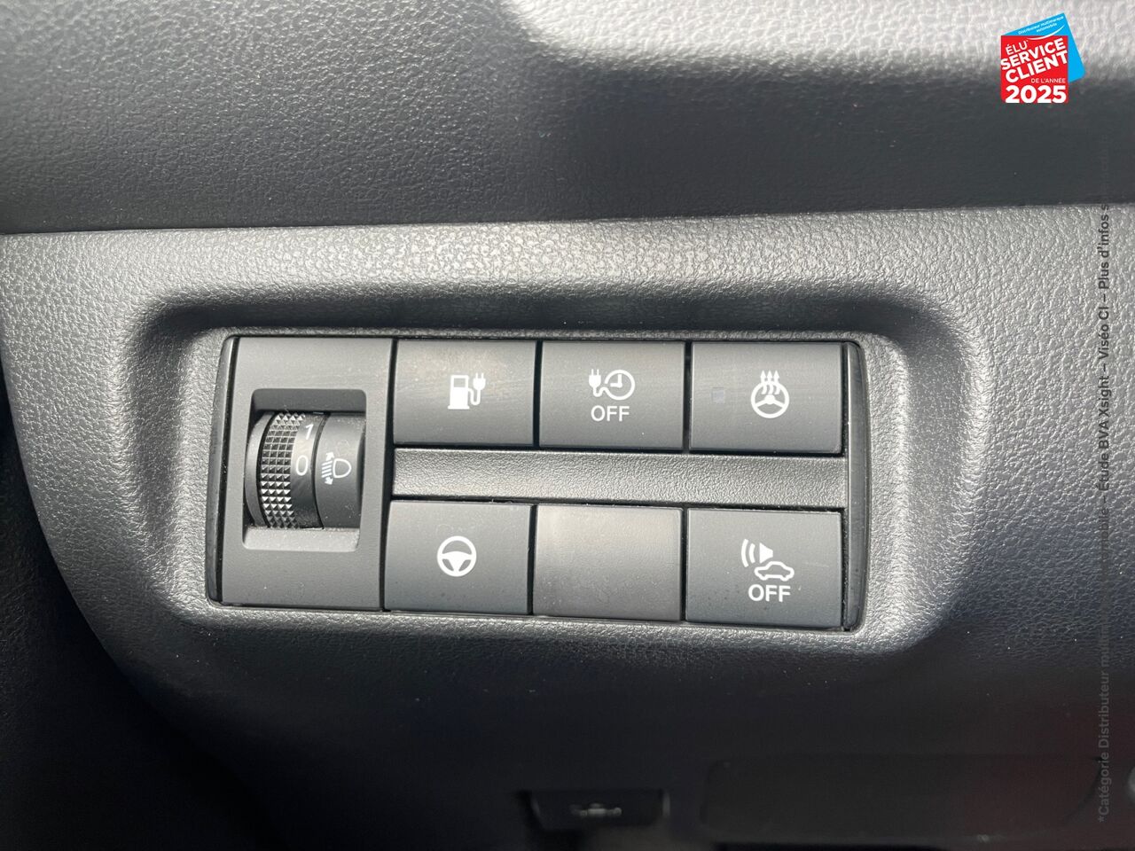 Véhicule d'occasion NISSAN LEAF 150CH 40KWH TEKNA 22 SIEGE CHAUF VOLANT CHAUF CAMERA chez Nissan Belfort