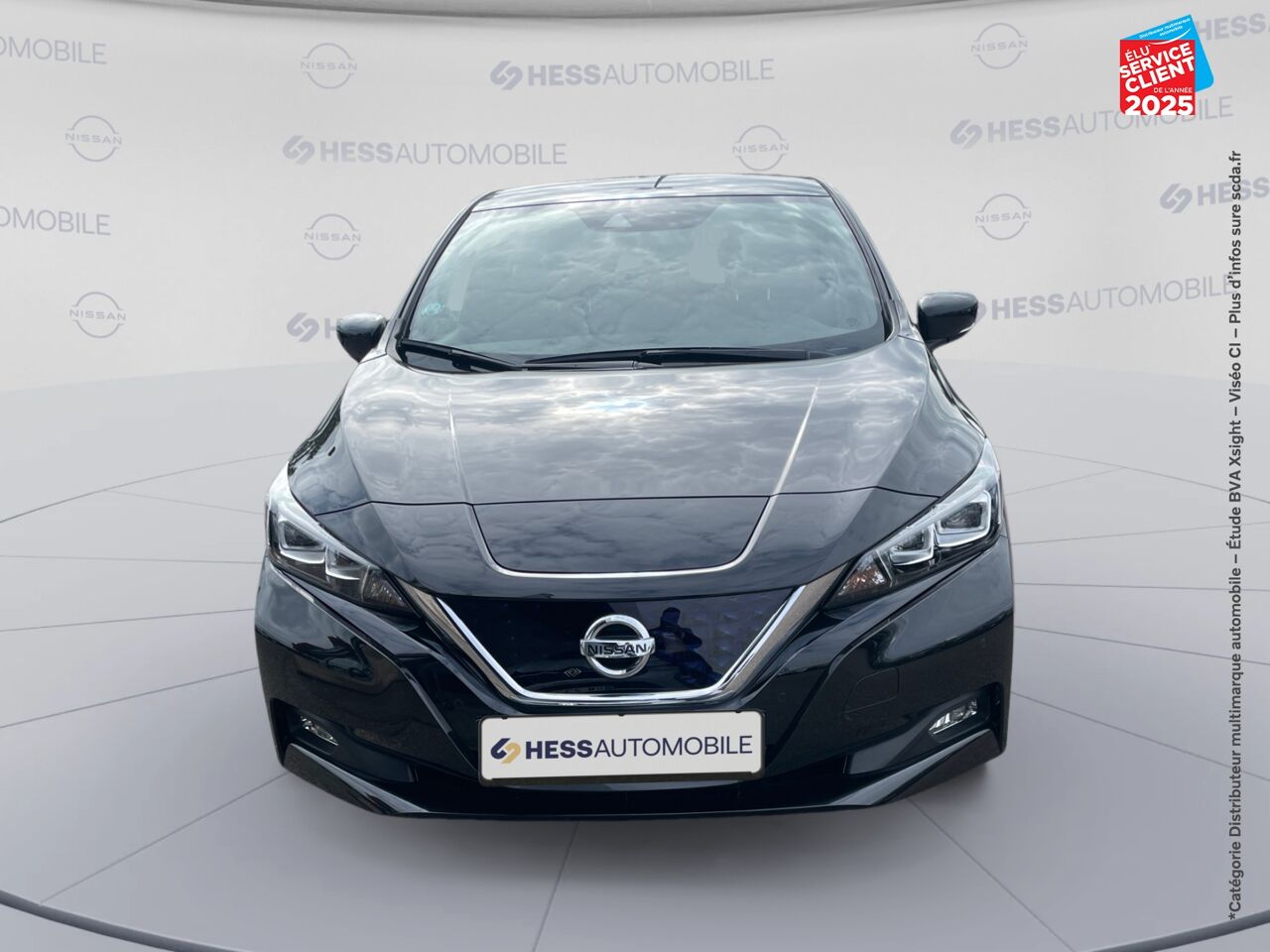 Véhicule d'occasion NISSAN LEAF 150CH 40KWH TEKNA 22 SIEGE CHAUF VOLANT CHAUF CAMERA chez Nissan Belfort