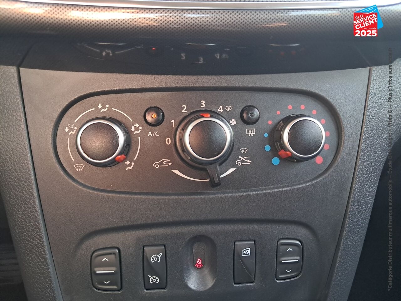 Véhicule d'occasion DACIA SANDERO 1.0 ECO-G 100CH STEPWAY CAMERA GPS chez Dacia Strasbourg