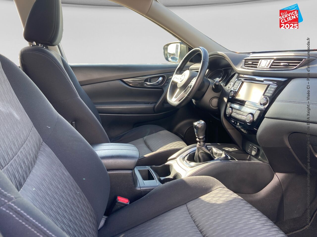 Véhicule d'occasion NISSAN X-TRAIL DCI 150CH N-CONNECTA 2020 CAM360 GPS chez Renault Saint-Louis