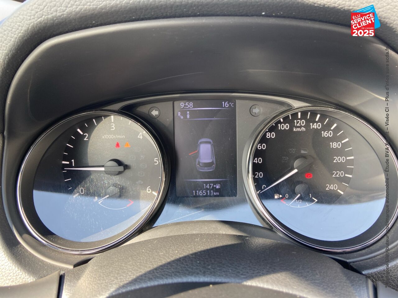 Véhicule d'occasion NISSAN X-TRAIL DCI 150CH N-CONNECTA 2020 CAM360 GPS chez Renault Saint-Louis