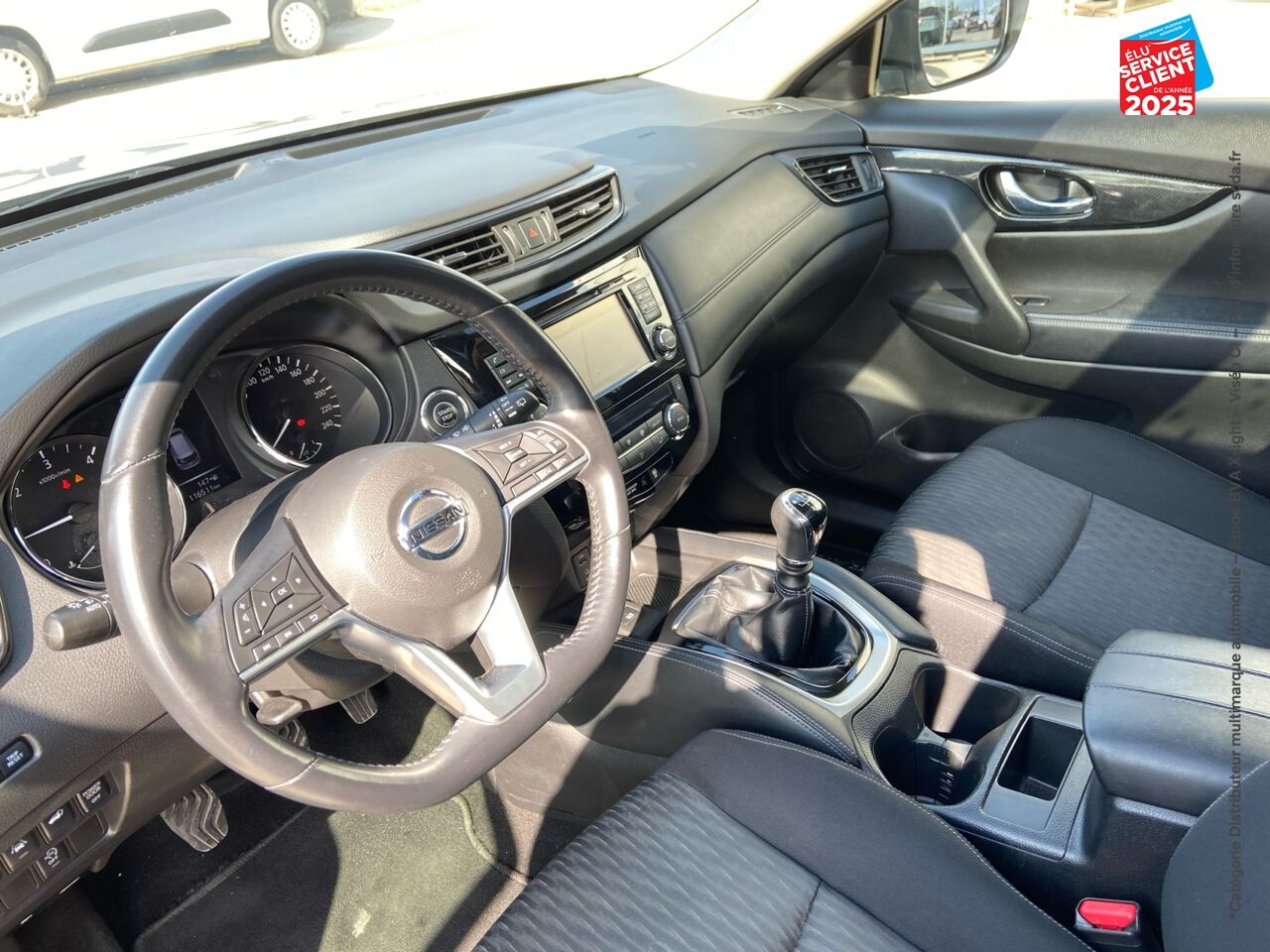 Véhicule d'occasion NISSAN X-TRAIL DCI 150CH N-CONNECTA 2020 CAM360 GPS chez Renault Saint-Louis