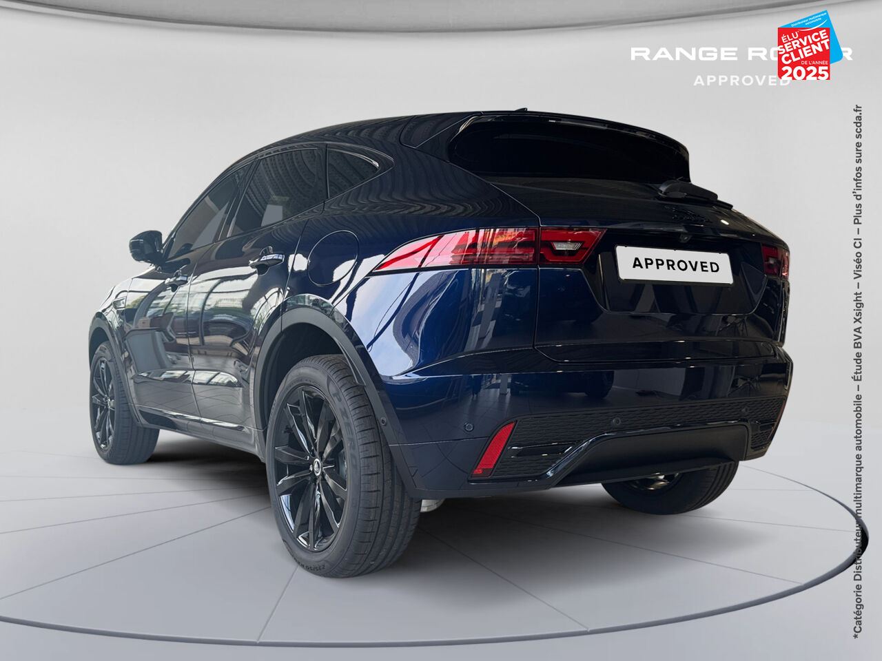Véhicule d'occasion JAGUAR E-PACE P300E PHEV 309CH R-DYNAMIC SE chez Renault Sélestat