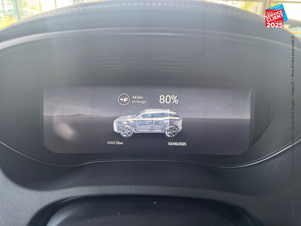 Véhicule d'occasion JAGUAR E-PACE P300E PHEV 309CH R-DYNAMIC SE chez Renault Sélestat