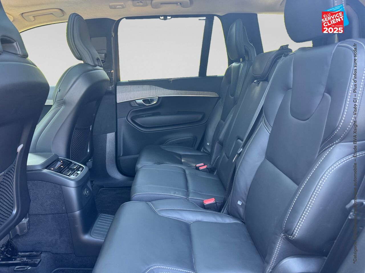 Véhicule d'occasion VOLVO XC90 T8 AWD 310 + 145CH ULTIMATE STYLE DARK GEARTRONIC TOUVRANT SIEGES CHAUF/VENTIL/CUIR VOLANT CHAU chez Volvo Strasbourg