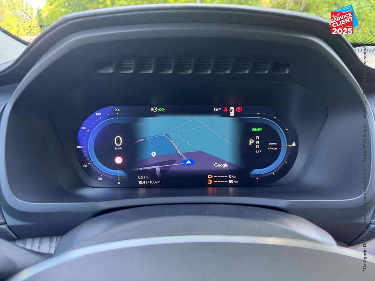 Véhicule d'occasion VOLVO XC90 T8 AWD 310 + 145CH ULTIMATE STYLE DARK GEARTRONIC TOUVRANT SIEGES CHAUF/VENTIL/CUIR VOLANT CHAU chez Volvo Strasbourg