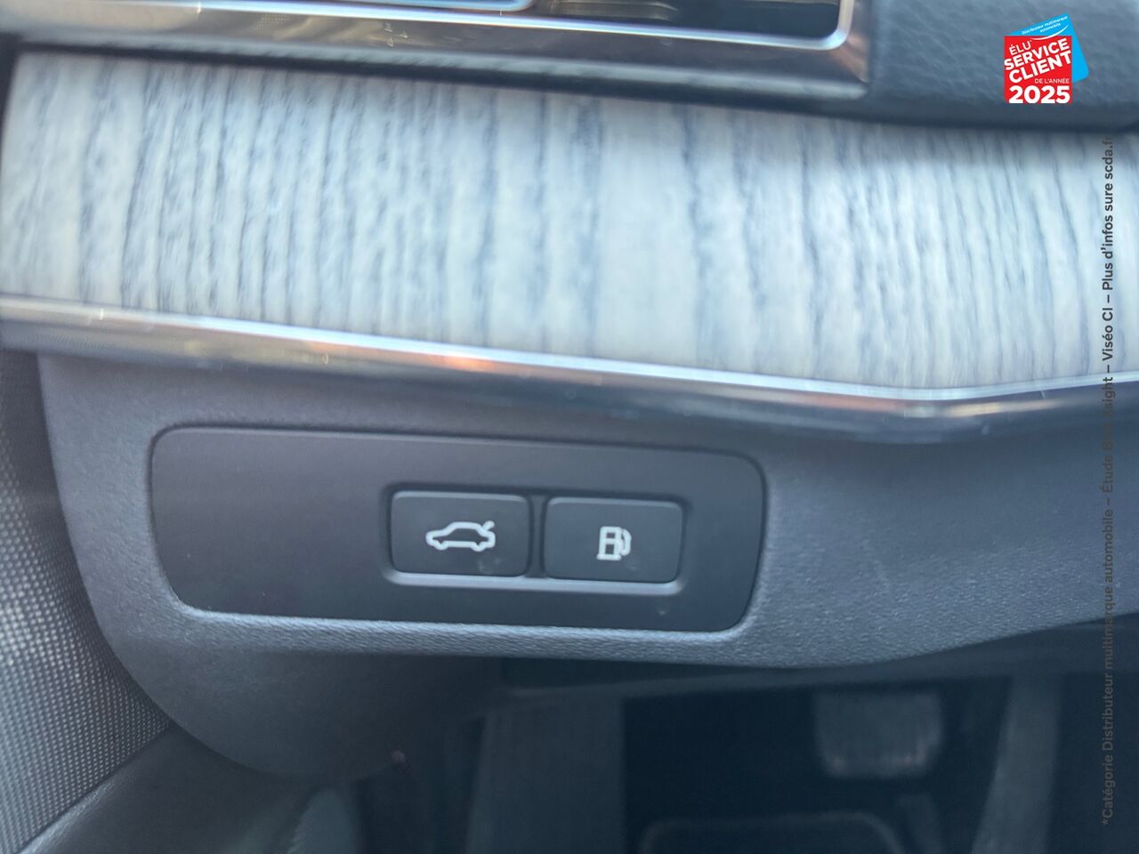 Véhicule d'occasion VOLVO XC90 T8 AWD 310 + 145CH ULTIMATE STYLE DARK GEARTRONIC TOUVRANT SIEGES CHAUF/VENTIL/CUIR VOLANT CHAU chez Volvo Strasbourg