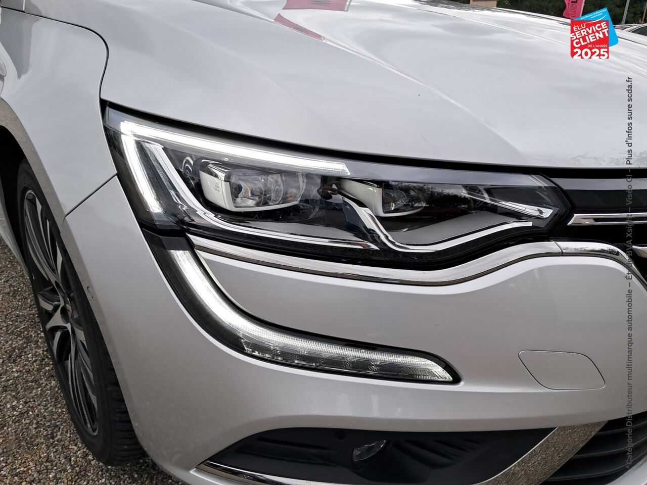 Véhicule d'occasion RENAULT TALISMAN 1.3 TCE 160CH FAP INITIALE PARIS EDC - 19 chez Renault Saint-Louis