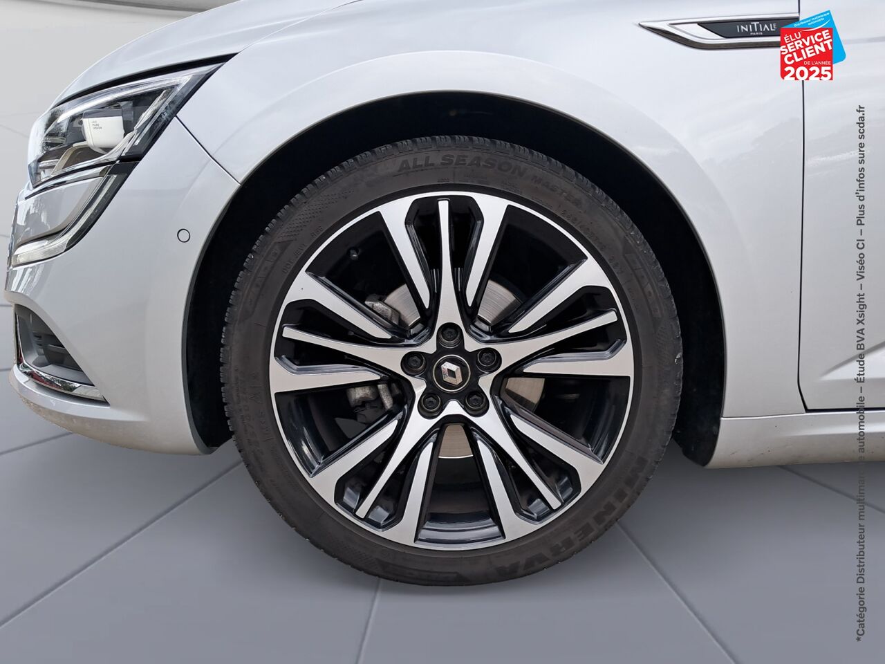 Véhicule d'occasion RENAULT TALISMAN 1.3 TCE 160CH FAP INITIALE PARIS EDC - 19 chez Renault Saint-Louis