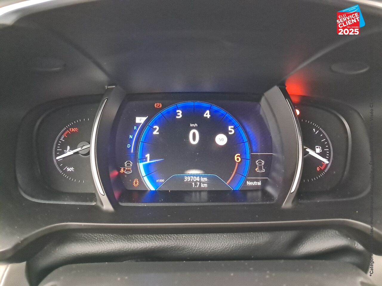 Véhicule d'occasion RENAULT TALISMAN 1.3 TCE 160CH FAP INITIALE PARIS EDC - 19 chez Renault Saint-Louis